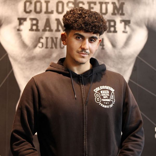 Anas - Servicemitarbeiter